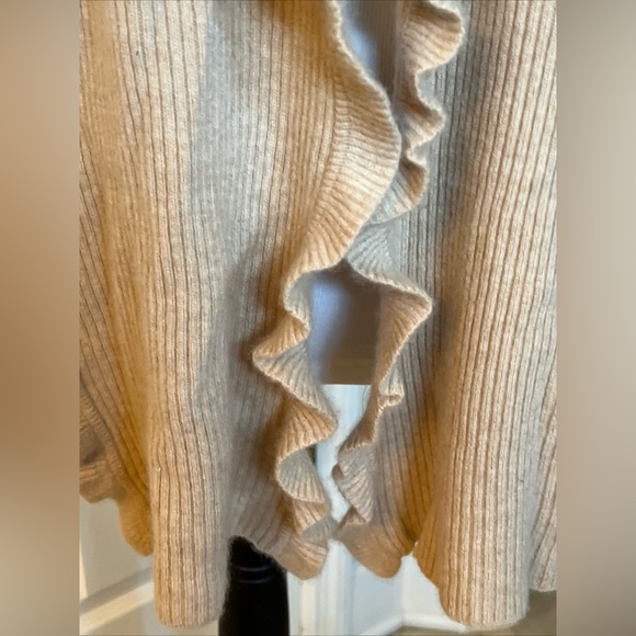 Worthington Womens Ribbed Cashmere Scarf Ruffle Edge Tan 62” x 10” - Picture 3 of 6